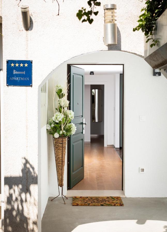Stylish City Apartment Split Exteriör bild